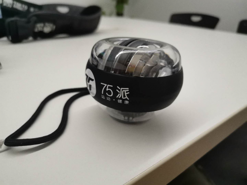 Q20智能腕力球，开启握在手心里的健康！